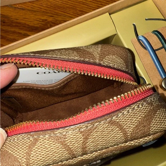 Coach Signature Canvas Boxed Mini Boxy Cosmetic Case & Hair Tie set. NWT C6996 - Picture 4 of 7